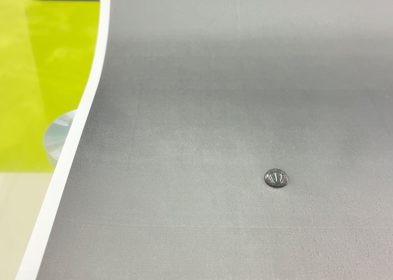 純正トナー 水滴を垂らす