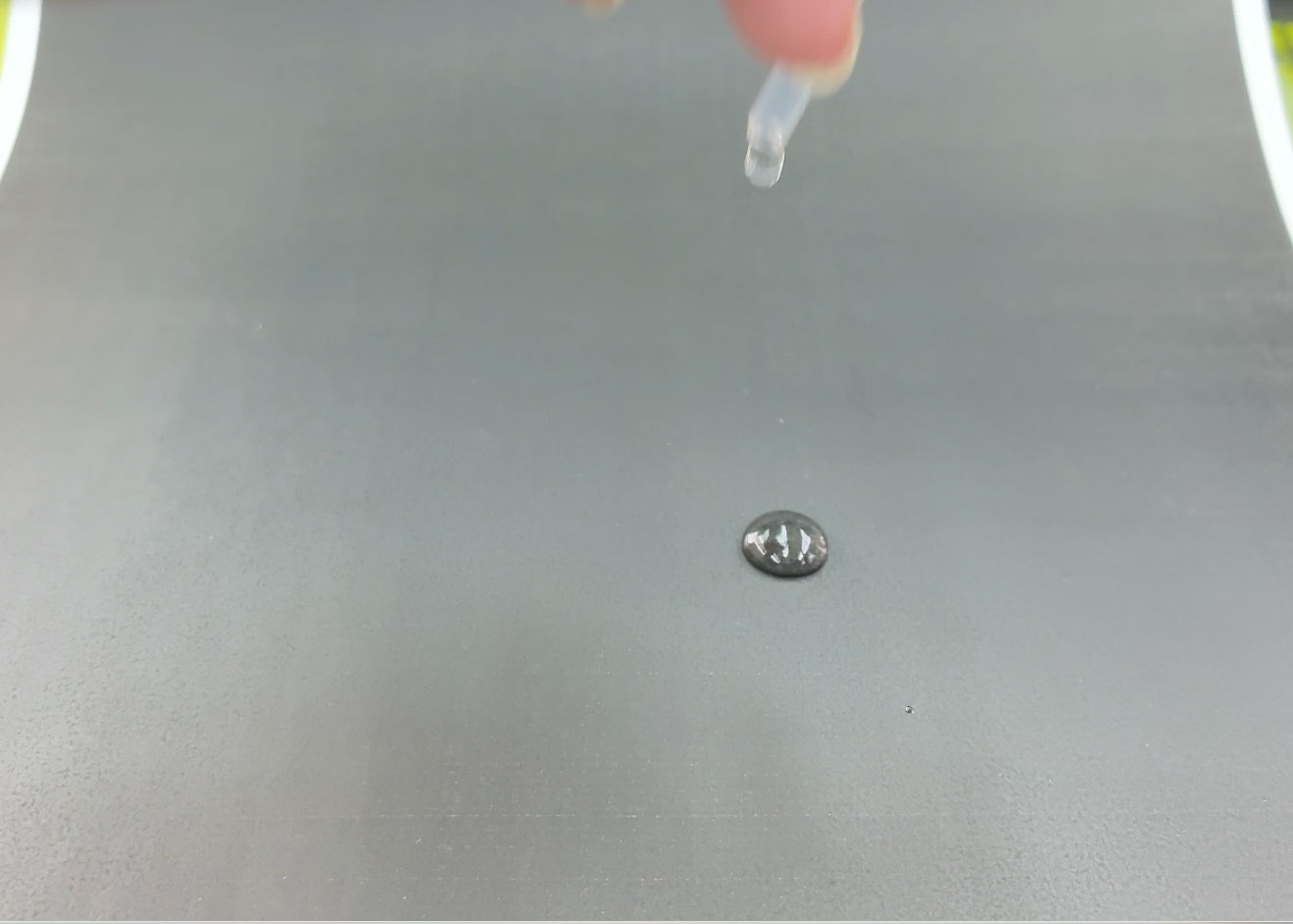 インク革命 互換トナー 水滴を垂らしてこする