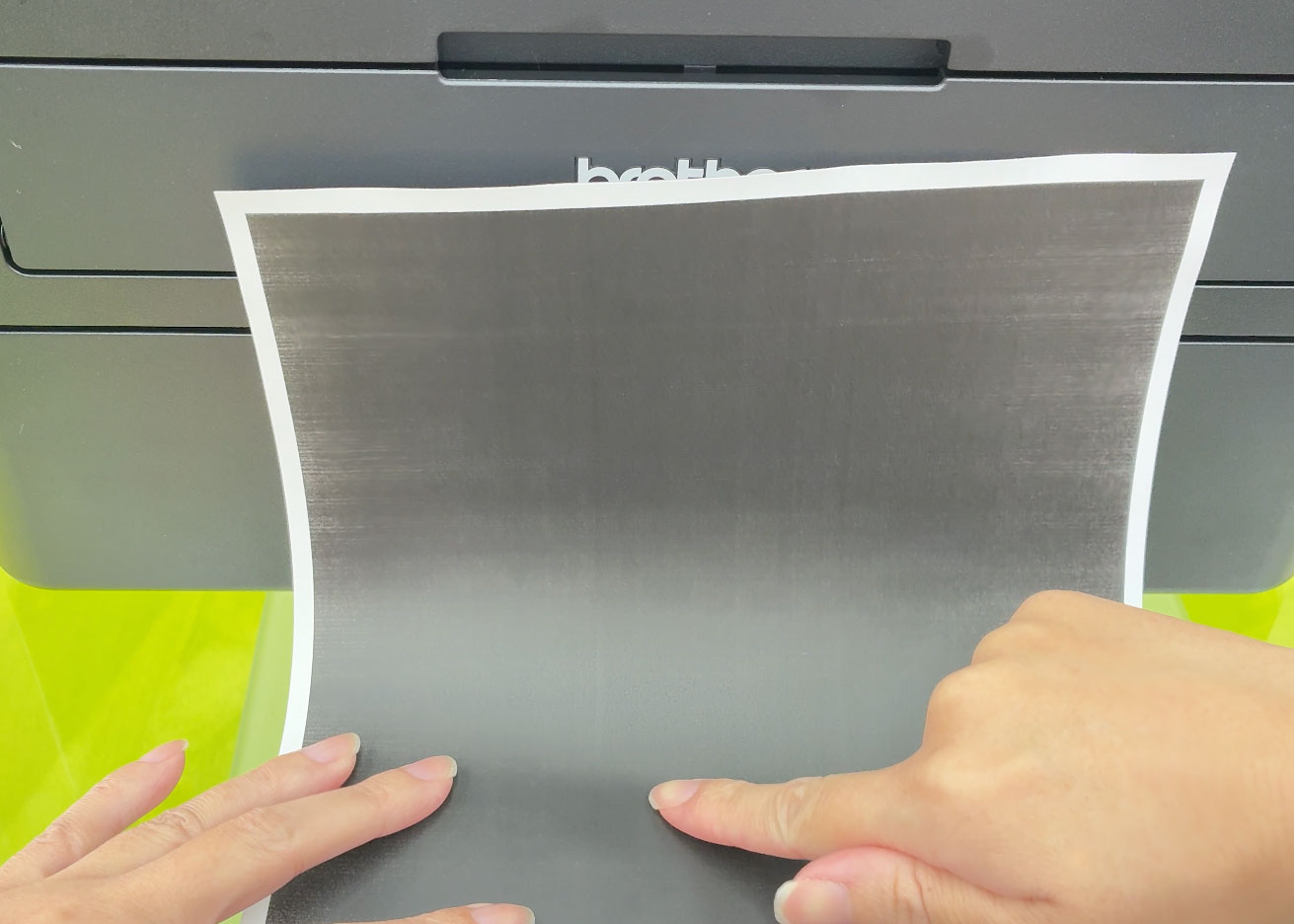 インク革命 互換トナー 指でこする