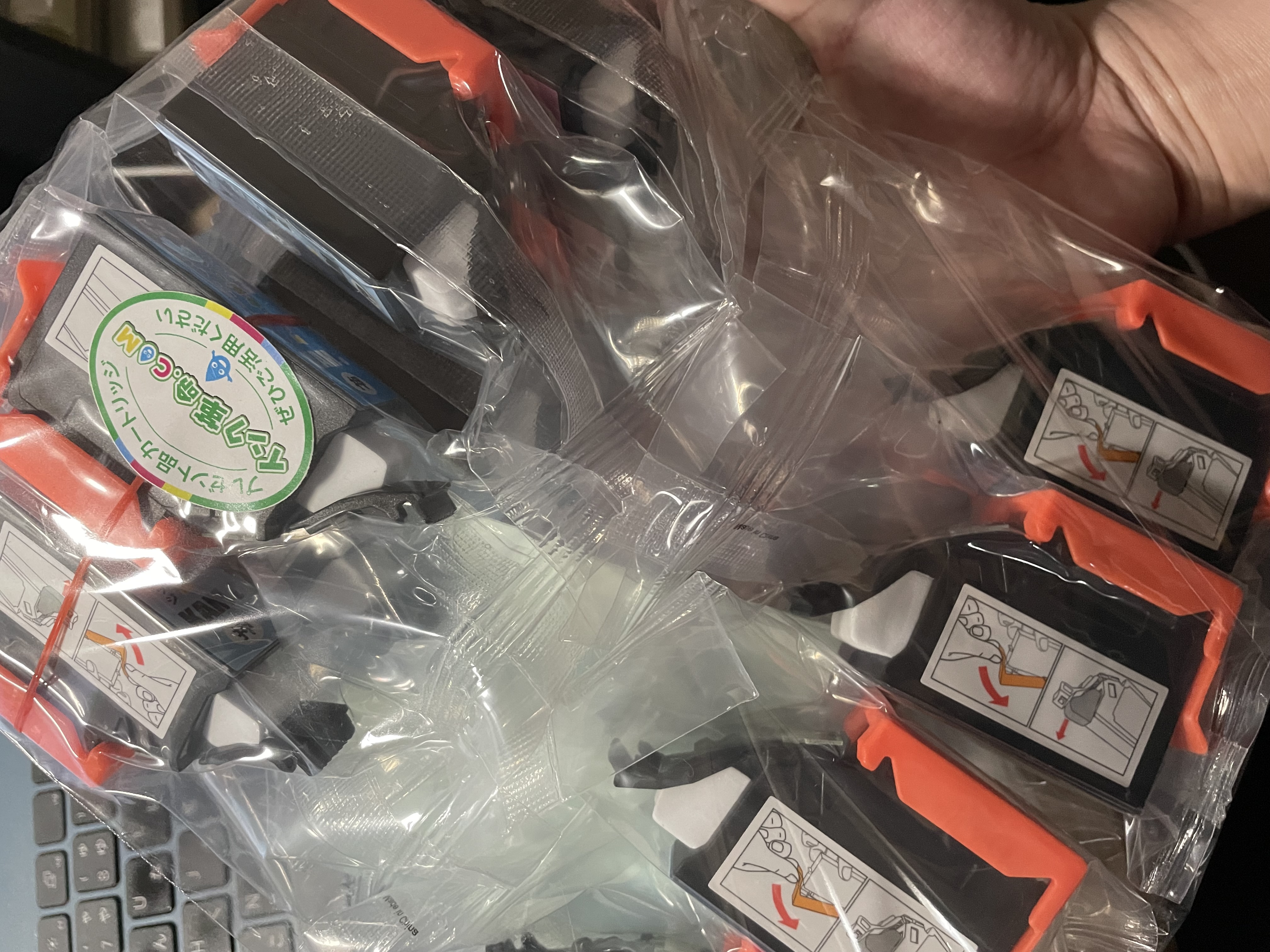 プリンター　EPSON　EP-883AB　中古動作品　インク6本付 エプソン プリンター EP-883AB 中古動作品 予備インク6本付